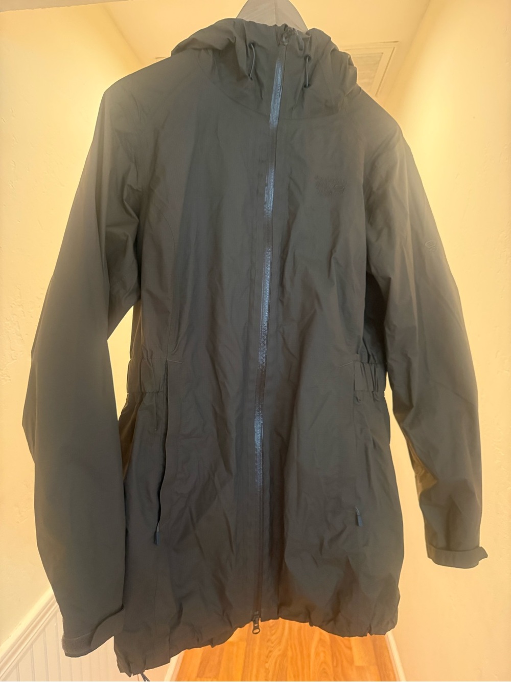 Mountain Hardwear Women's Brown  Hooded Raincoat